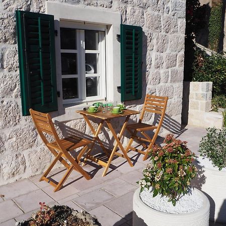 Romantic Stone House By The Sea **** Kotor Ngoại thất bức ảnh
