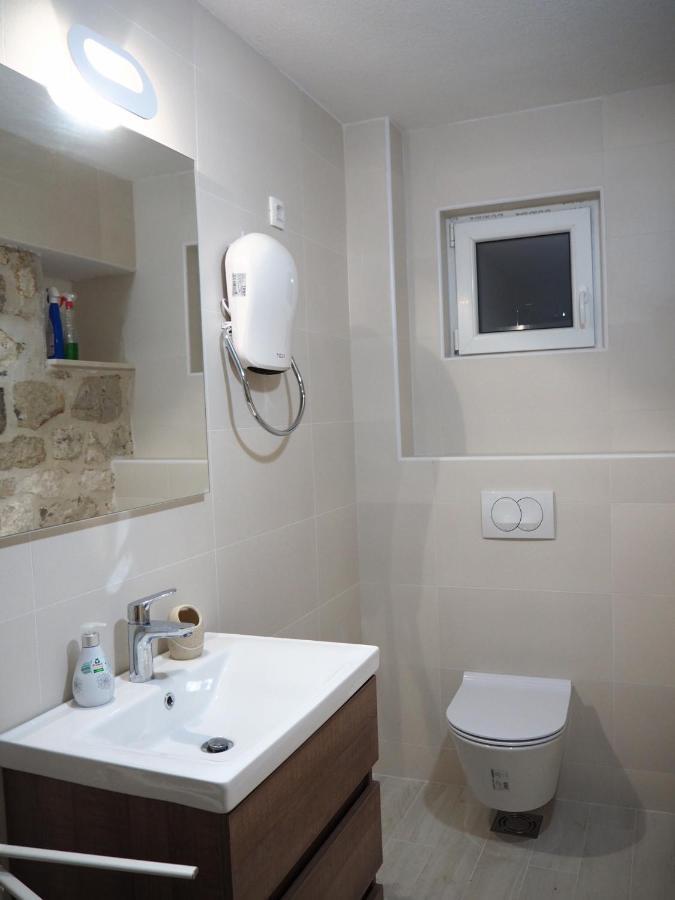 Romantic Stone House By The Sea **** Kotor Ngoại thất bức ảnh