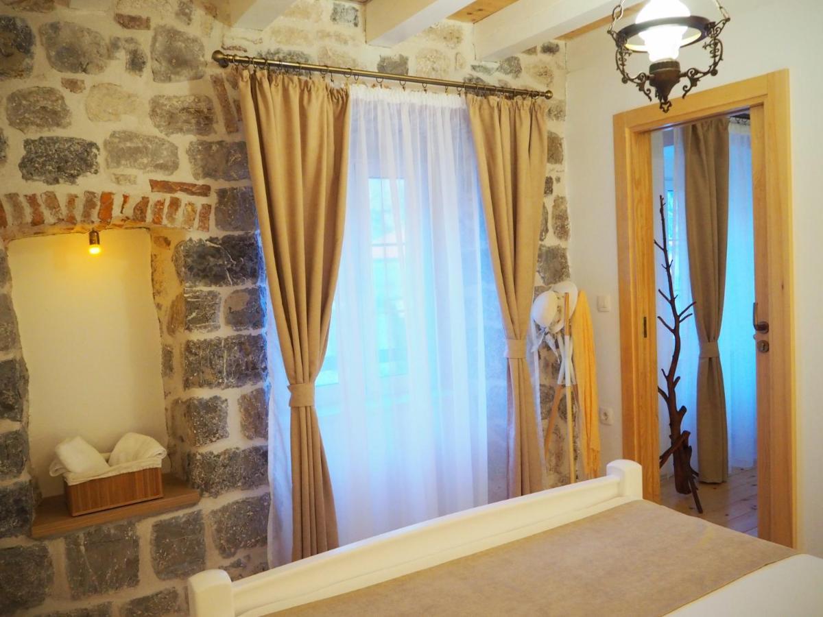Romantic Stone House By The Sea **** Kotor Ngoại thất bức ảnh