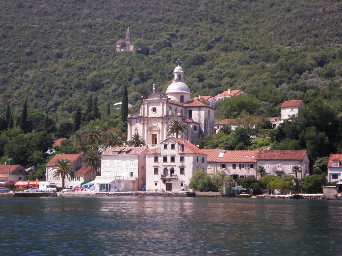 Romantic Stone House By The Sea **** Kotor Ngoại thất bức ảnh