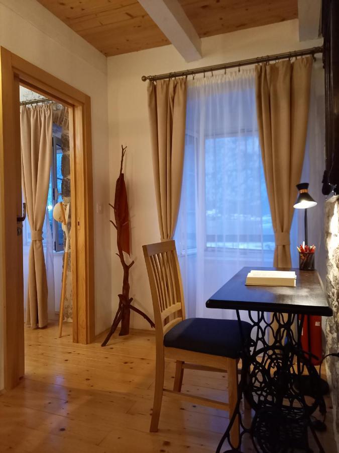 Romantic Stone House By The Sea **** Kotor Ngoại thất bức ảnh