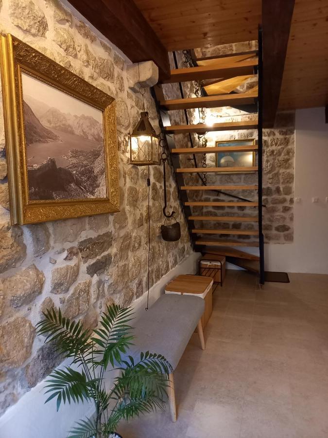 Romantic Stone House By The Sea **** Kotor Ngoại thất bức ảnh